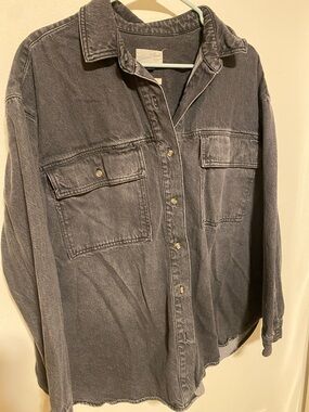 Universal Thread Washed Charcoal Button-Down Utility Shirt